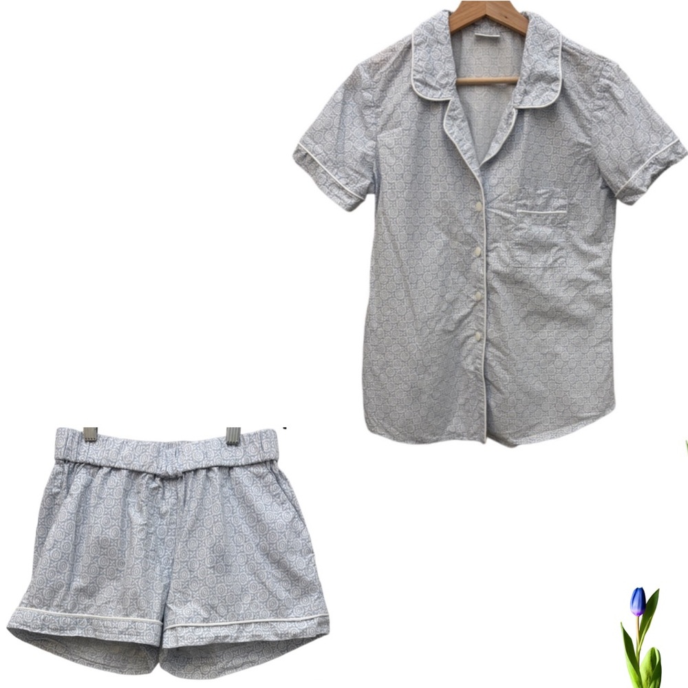 Blue and White Short-Sleeve Pajama Set Relaxed Fit